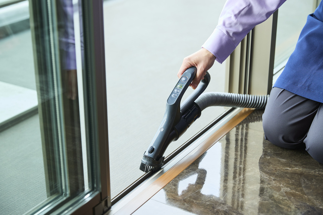 ガラス・サッシ・網戸クリーニング